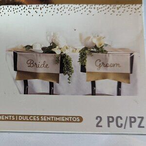 NWT Celebrate It 'Bride Groom' Chair Signs Farmhouse Wedding Reception Party NEW